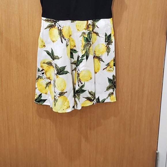 Simier Fariry, NWT, Sleeveless Tank Mini Fit & Flare Dress, Yellow Lemons/Black - Picture 4 of 16